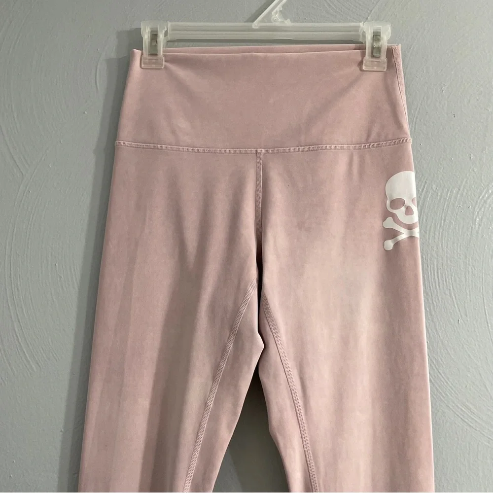 lululemon wunder under leggings tight snow washed Soul cycle size 6